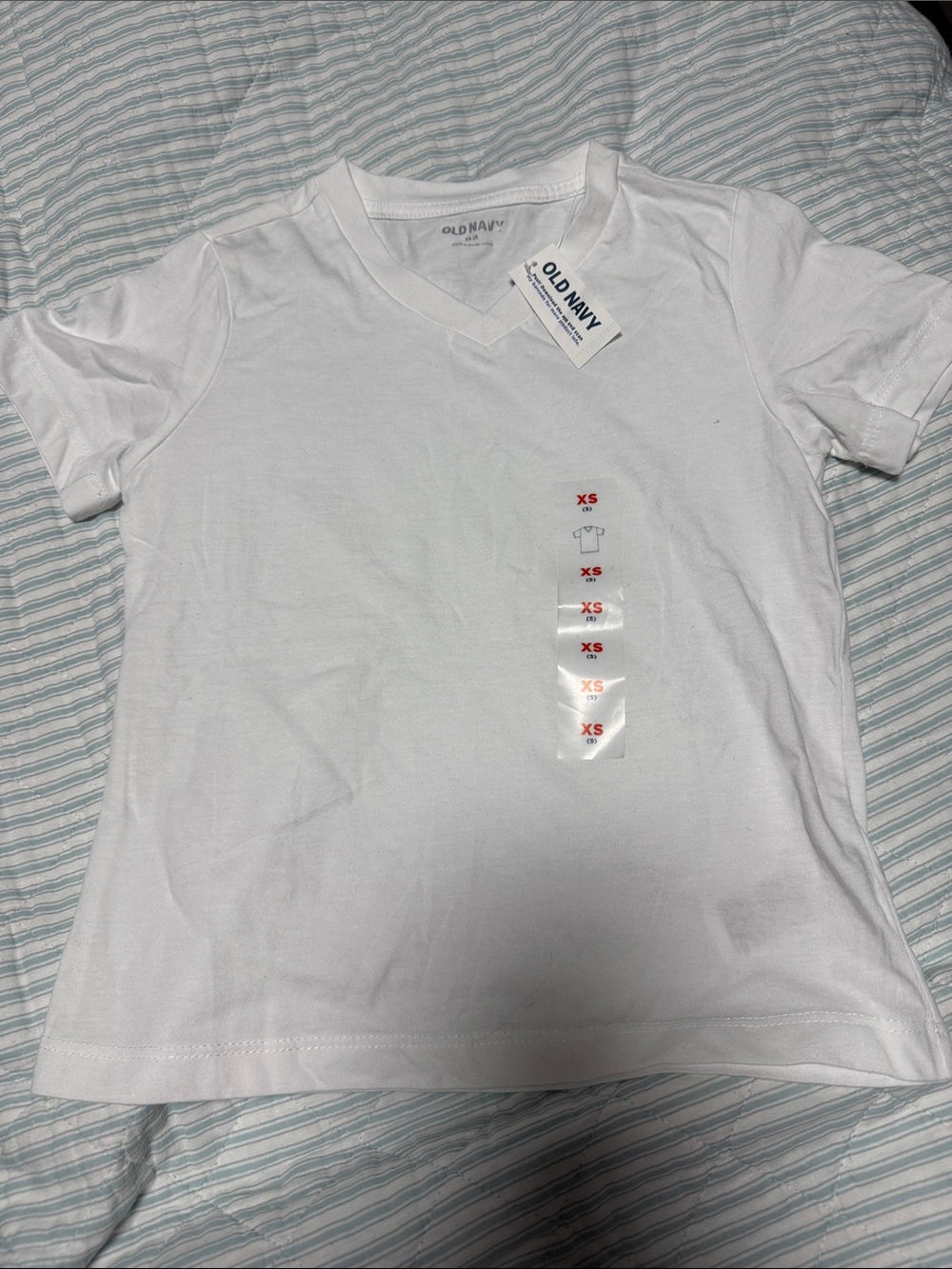 Old Navy kids White V-Neck Short Sleeve Tee XS (5)